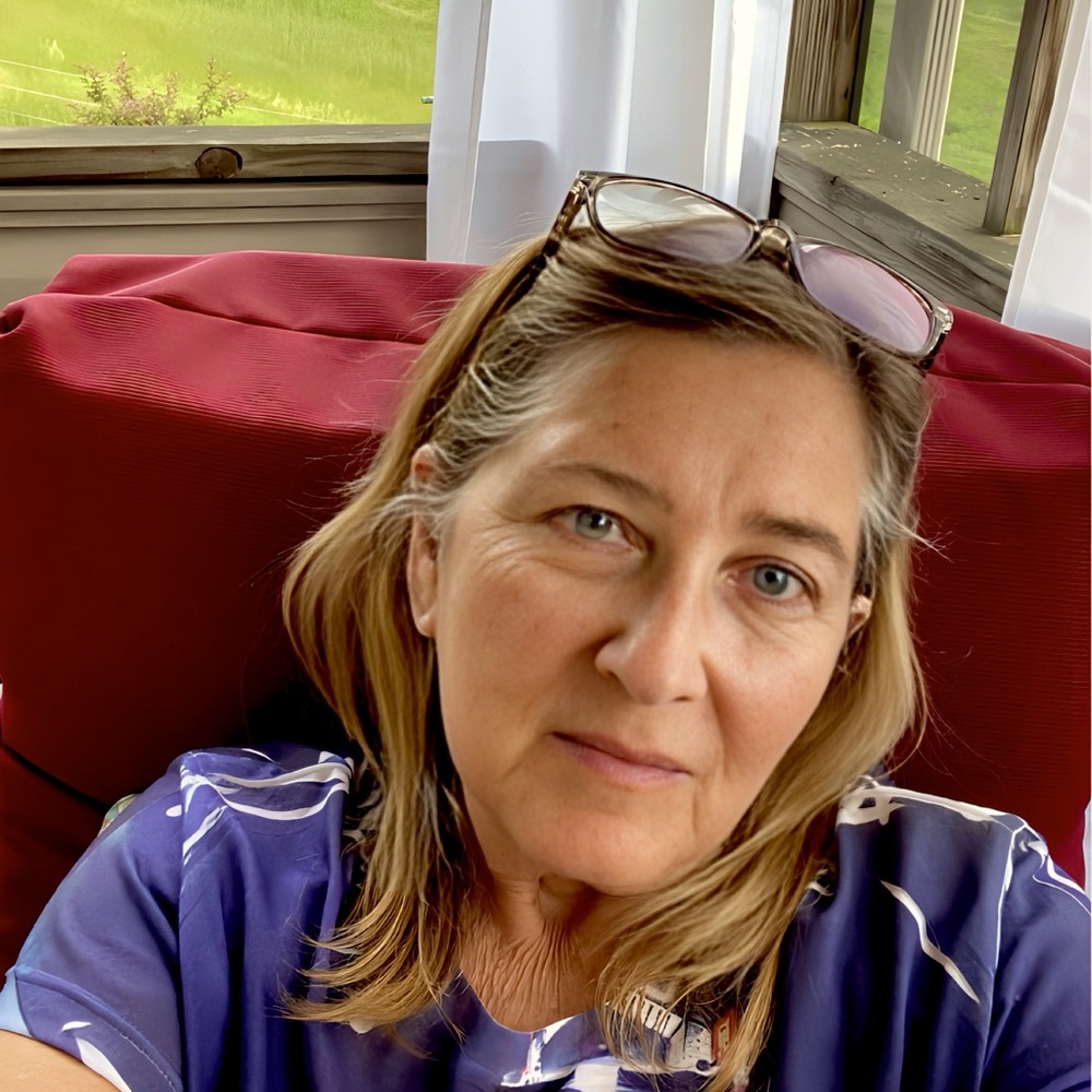 Meet your Posher, Sandy